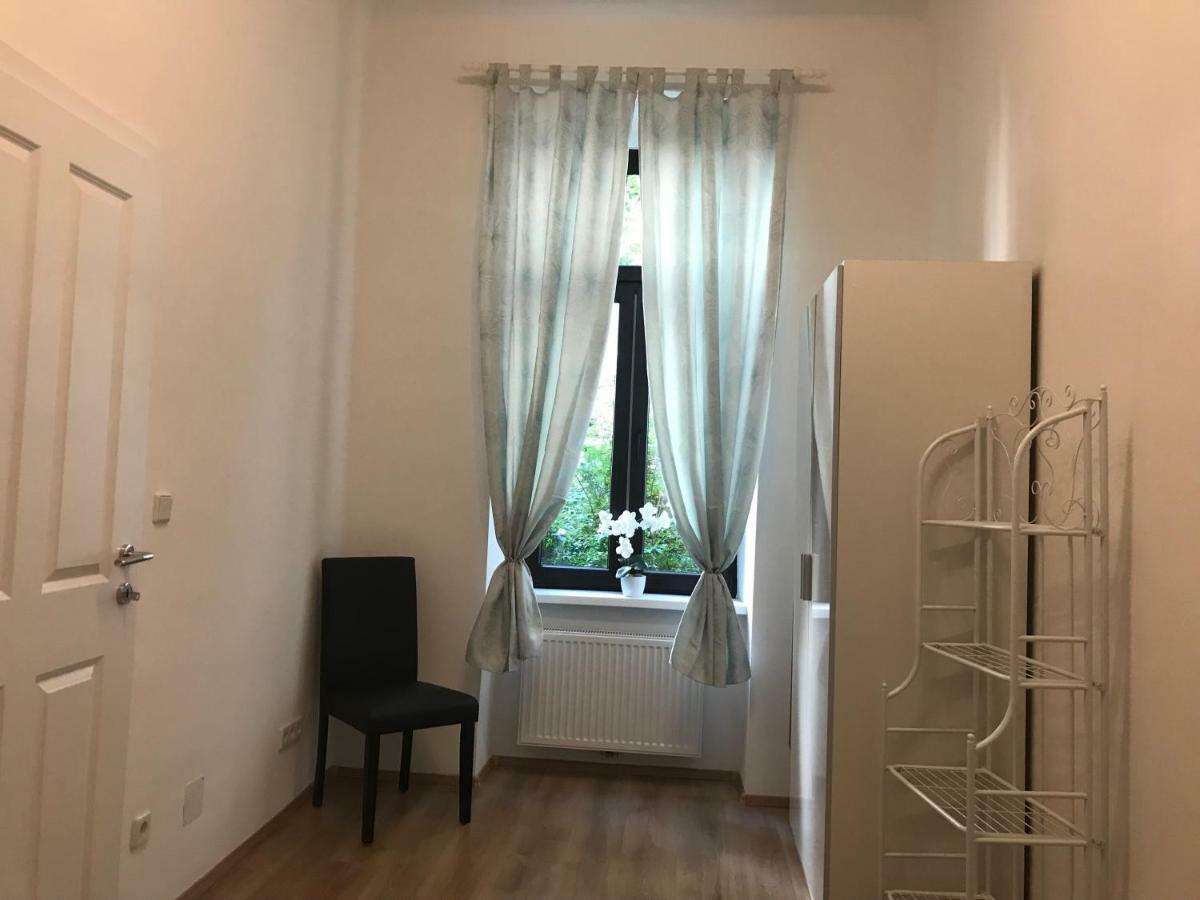 Imperial Apartments Schoenbrunn - Jadengasse فيينا المظهر الخارجي الصورة